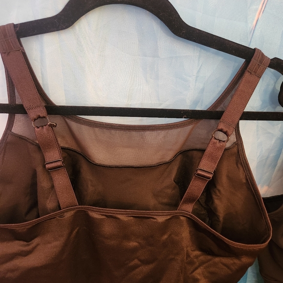 🆕️size 44 Ruby Ribbon Sheer Demiette - Picture 5 of 8